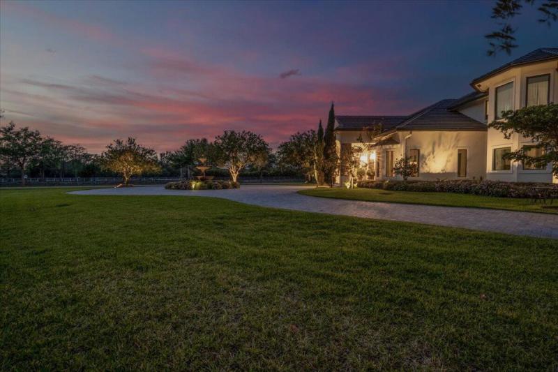  Single Family Homes Photo 12:  Wellington,  FL 33414
