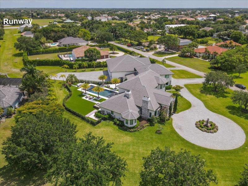  Single Family Homes Photo 2:  Wellington,  FL 33414