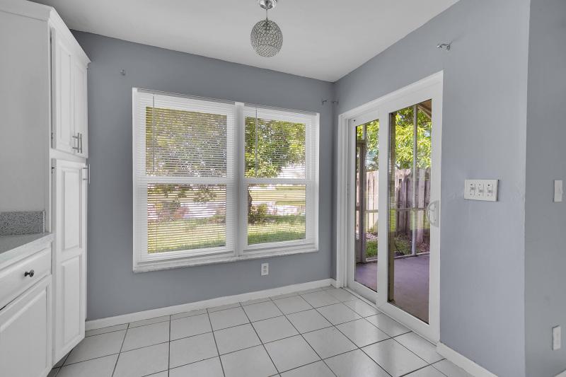  Single Family Homes Photo 7:  Margate,  FL 33063