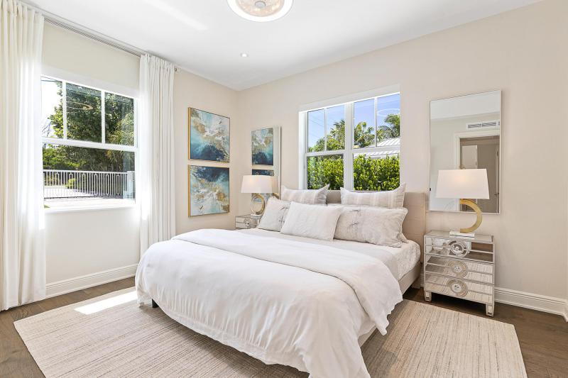  Single Family Homes Photo 16:  Jupiter,  FL 33469