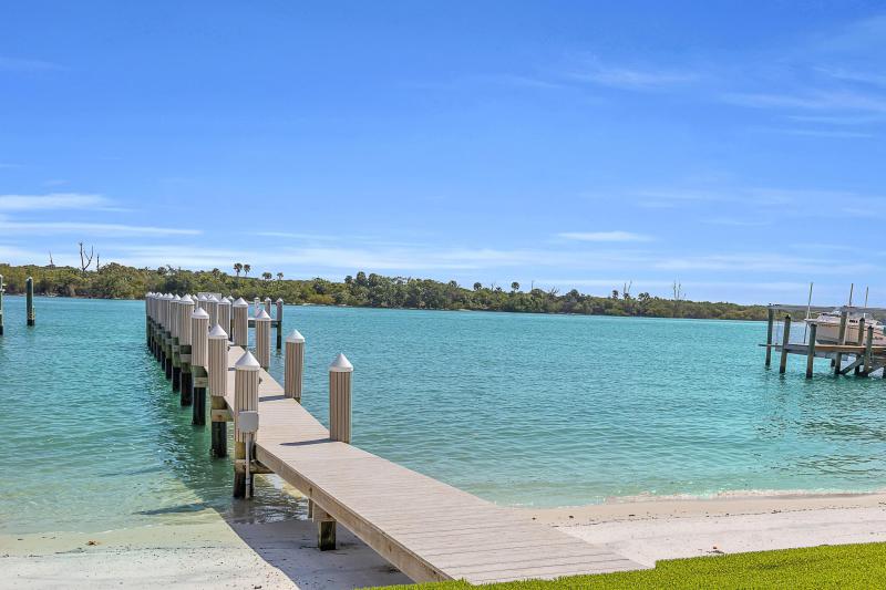  Single Family Homes Photo 2:  Jupiter,  FL 33469