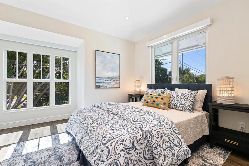  Single Family Homes Photo 37:  Jupiter,  FL 33469