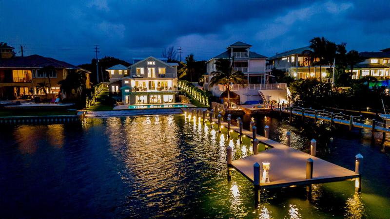  Single Family Homes Photo 5:  Jupiter,  FL 33469