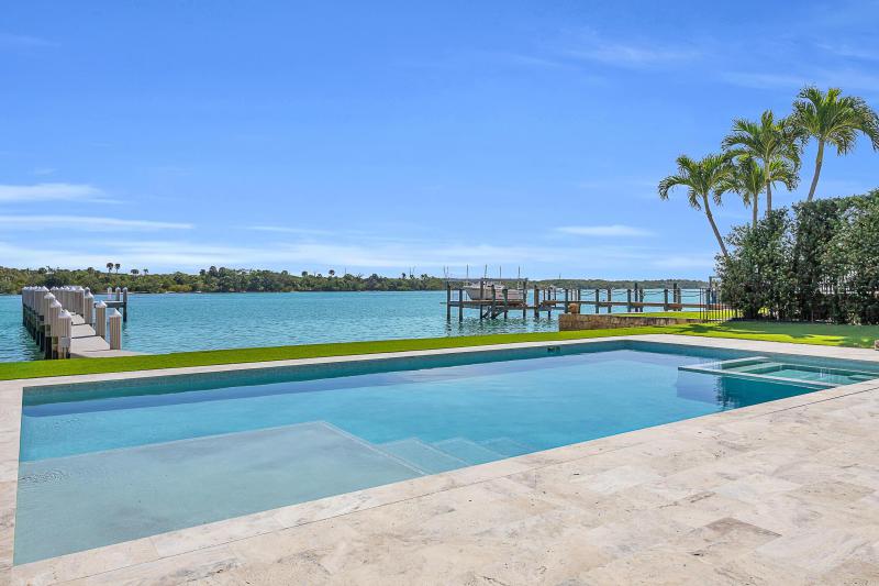  Single Family Homes Photo 6:  Jupiter,  FL 33469