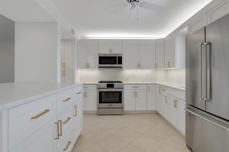  Condo & Townhome Photos