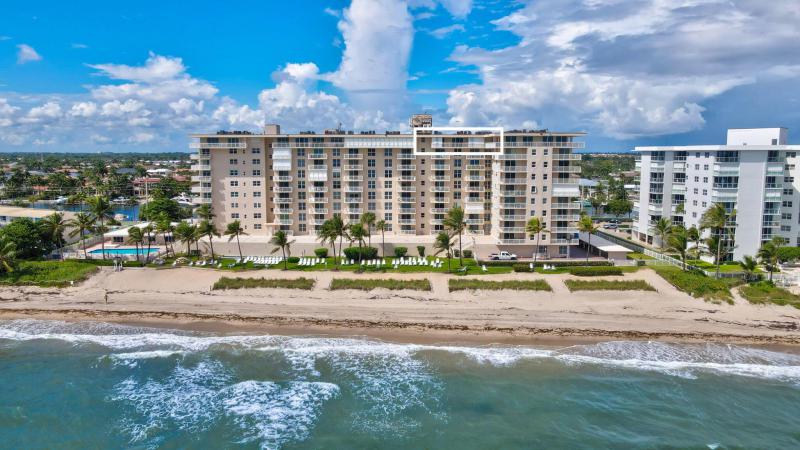  Condo & Townhome Photos