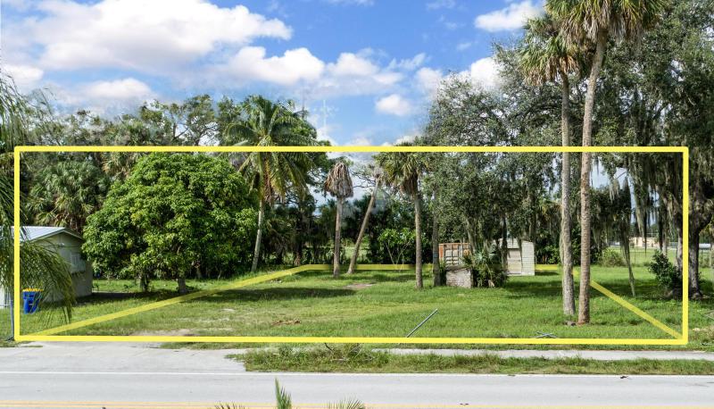  Commercial & Industrial Land Images 