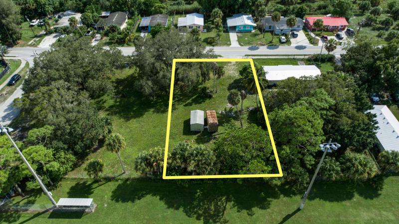  Commercial & Industrial Land Images 