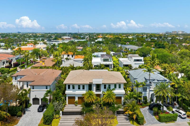  Single Family Homes Photo 13:  Boca Raton,  FL 33432