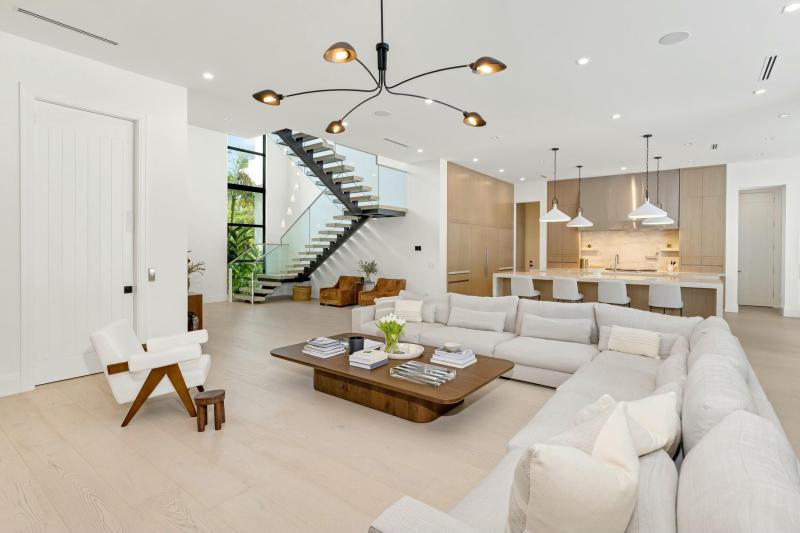  Single Family Homes Photo 19:  Boca Raton,  FL 33432