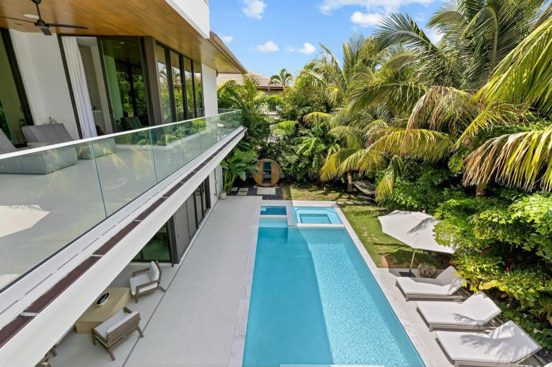  Single Family Homes Photo 70:  Boca Raton,  FL 33432