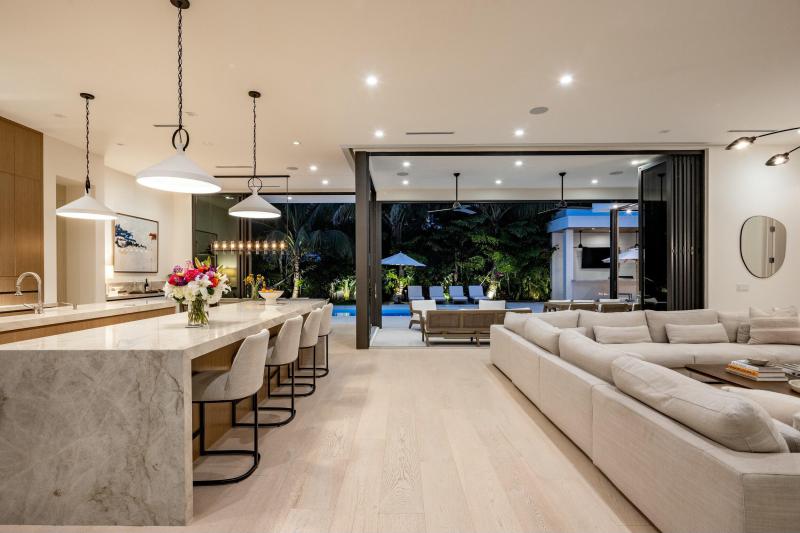  Single Family Homes Photo 9:  Boca Raton,  FL 33432