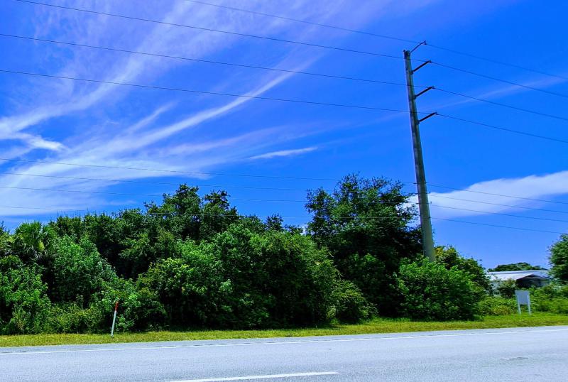  Commercial & Industrial Land Images 