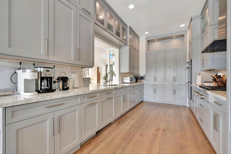  Single Family Homes Photo 12:  Jupiter,  FL 33477