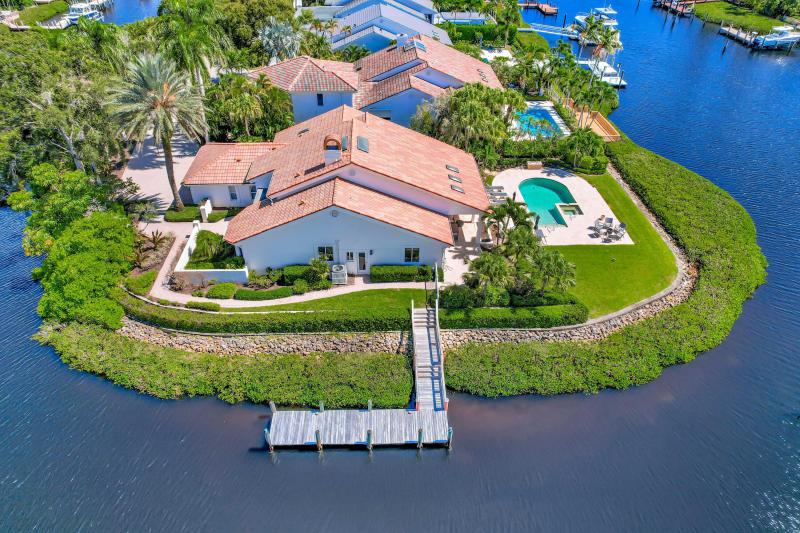  Single Family Homes Photo 4:  Jupiter,  FL 33477