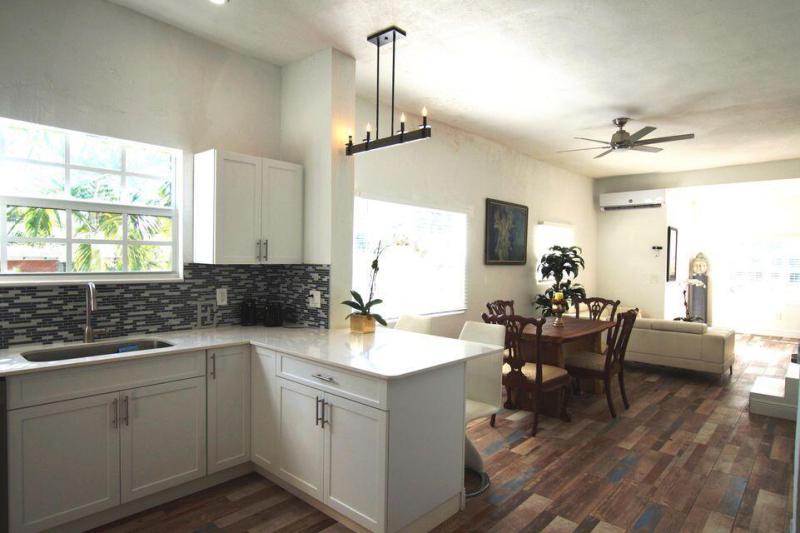 Duplex, Triplex and Fourplex Images