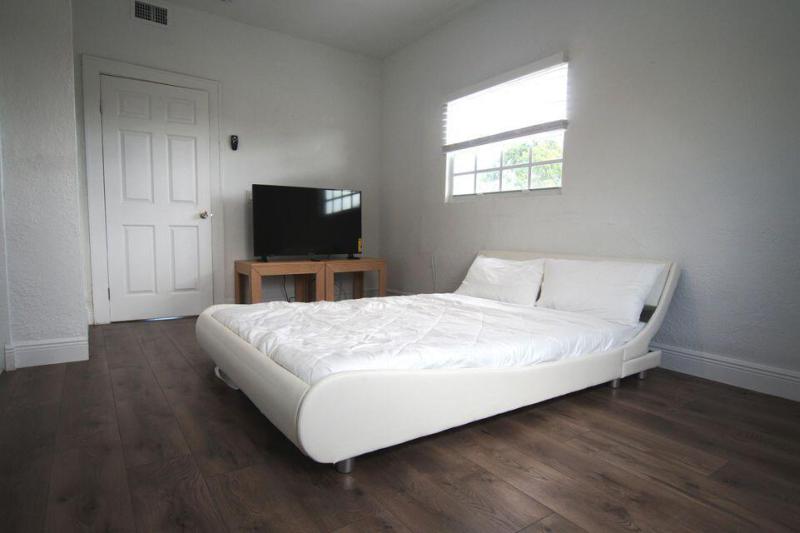 Duplex, Triplex and Fourplex Images