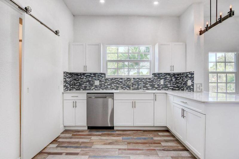 Duplex, Triplex and Fourplex Images