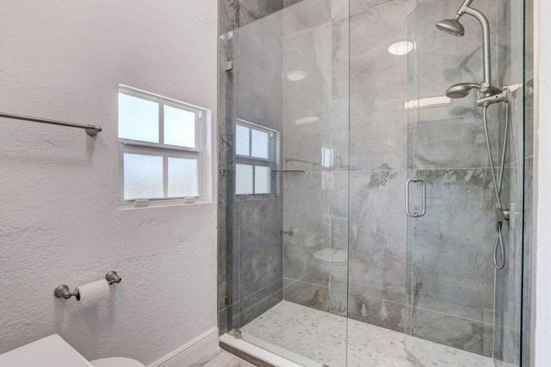 Duplex, Triplex and Fourplex Images