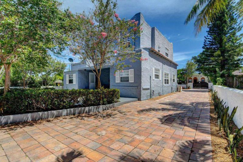 Duplex, Triplex and Fourplex Images