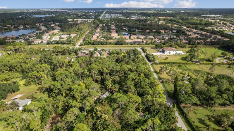  Commercial & Industrial Land Images 