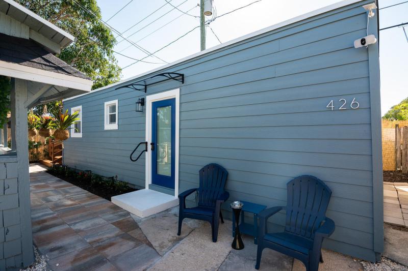 Duplex, Triplex and Fourplex Images