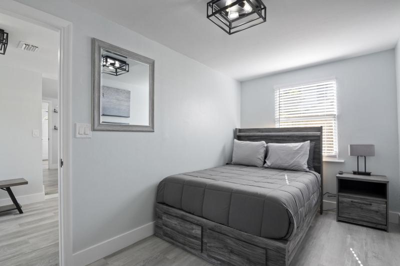 Duplex, Triplex and Fourplex Images