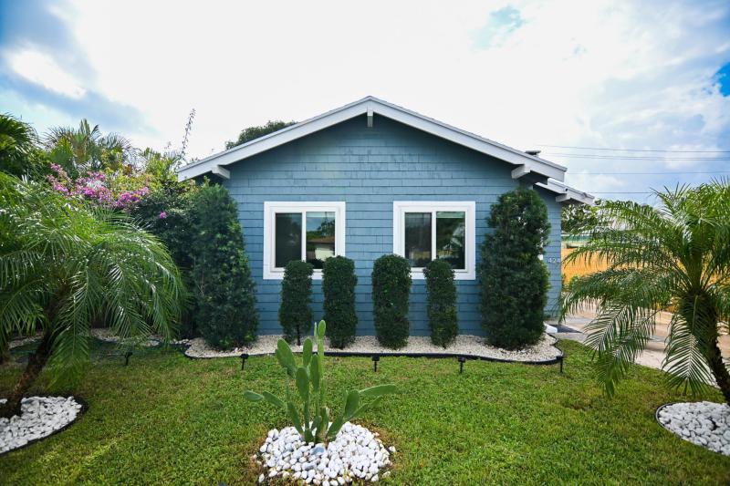 Duplex, Triplex and Fourplex Images