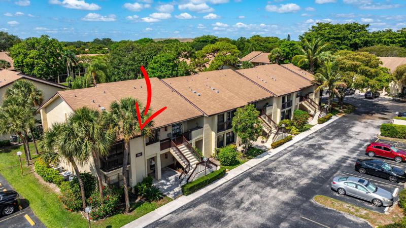  Condo & Townhome Photos