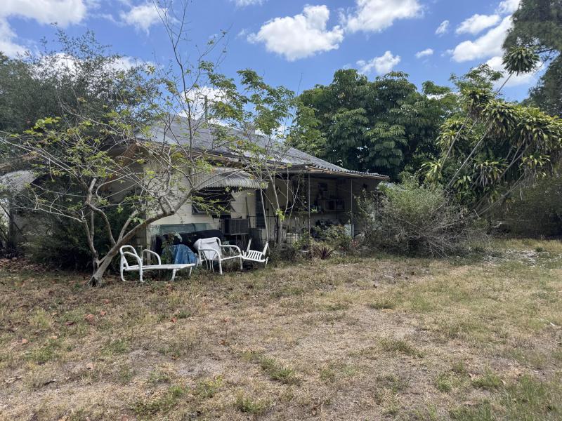  Commercial & Industrial Land Images 