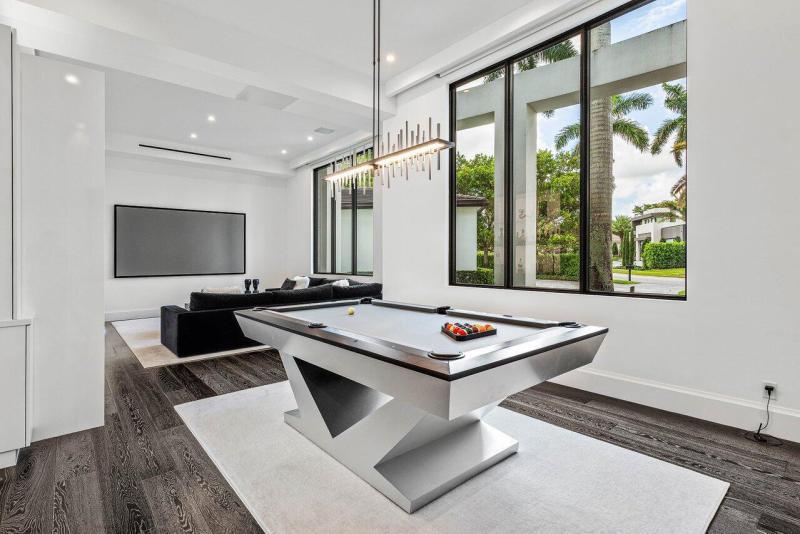  Single Family Homes Photo 13:  Boca Raton,  FL 33496