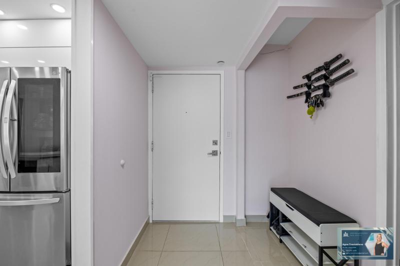  Condo & Townhome Photos