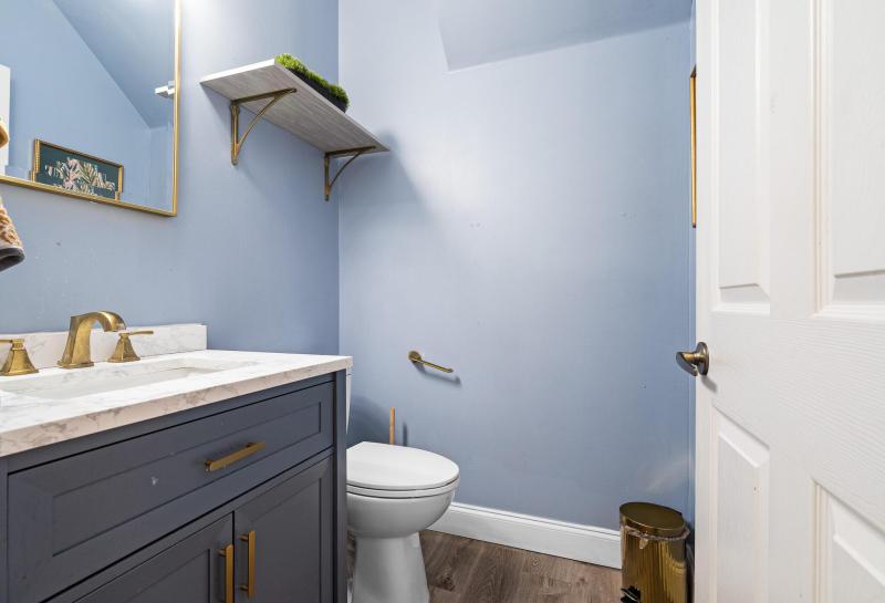  Condo & Townhome Photos