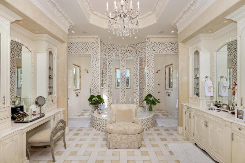  Single Family Homes Photo 45:  Manalapan,  FL 33462