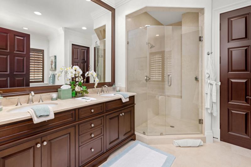  Single Family Homes Photo 67:  Manalapan,  FL 33462