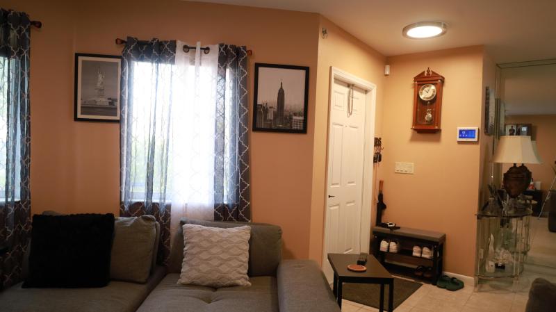  Condo & Townhome Photos
