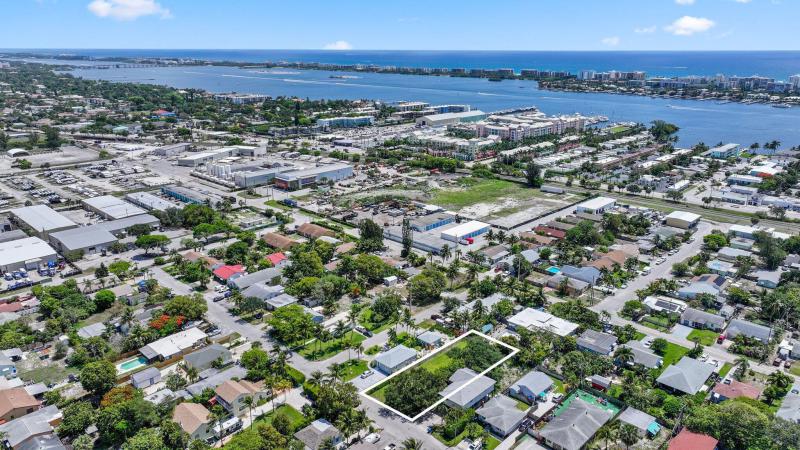 Duplex, Triplex and Fourplex Images