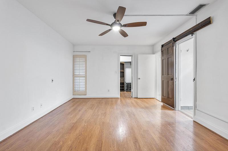  Single Family Homes Photo 13:  Tamarac,  FL 33319