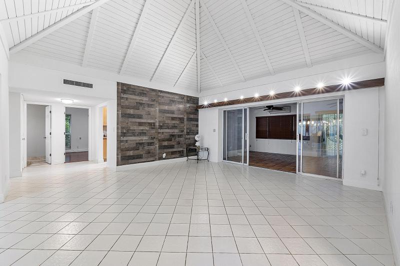  Single Family Homes Photo 17:  Tamarac,  FL 33319