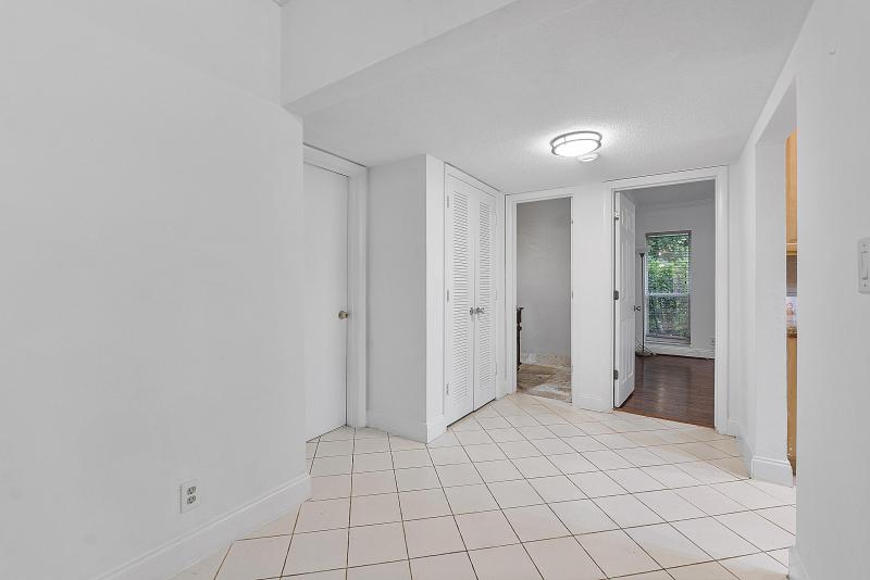  Single Family Homes Photo 23:  Tamarac,  FL 33319