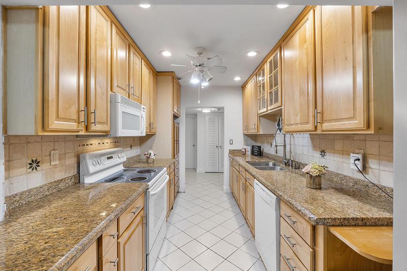  Single Family Homes Photo 26:  Tamarac,  FL 33319