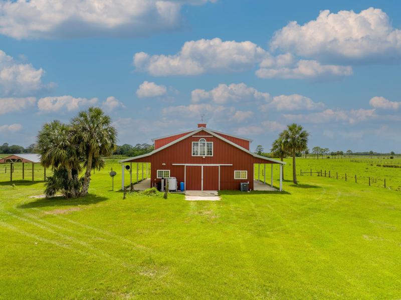  Commercial & Industrial Land Images 