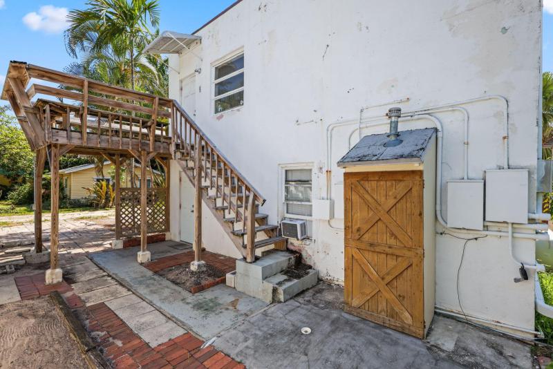 Duplex, Triplex and Fourplex Images