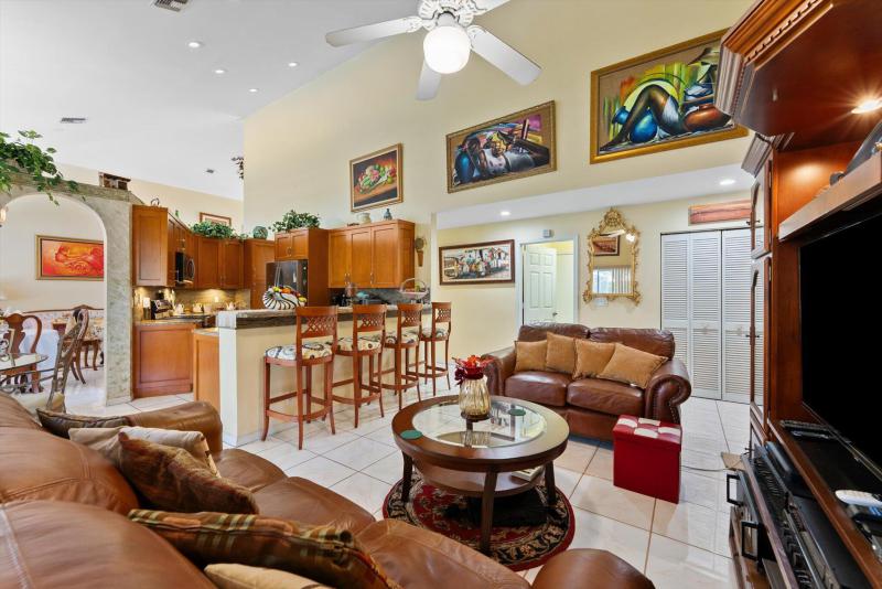  Single Family Homes Photo 16:  Coconut Creek,  FL 33073