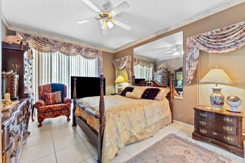  Single Family Homes Photo 21:  Coconut Creek,  FL 33073