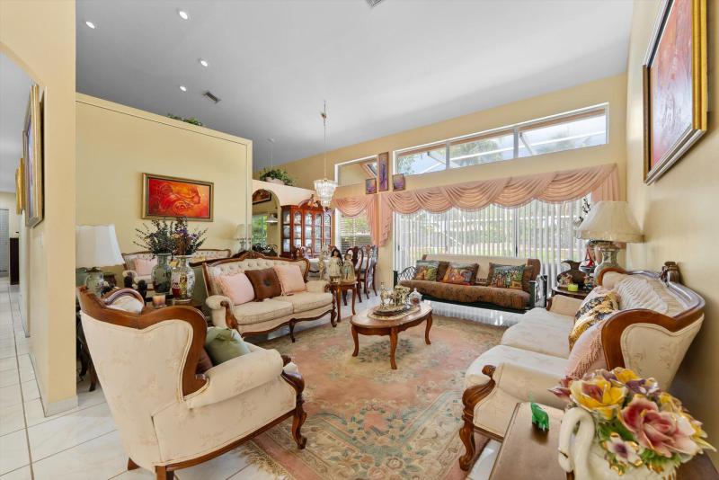  Single Family Homes Photo 4:  Coconut Creek,  FL 33073
