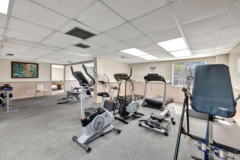  Condo & Townhome Photos