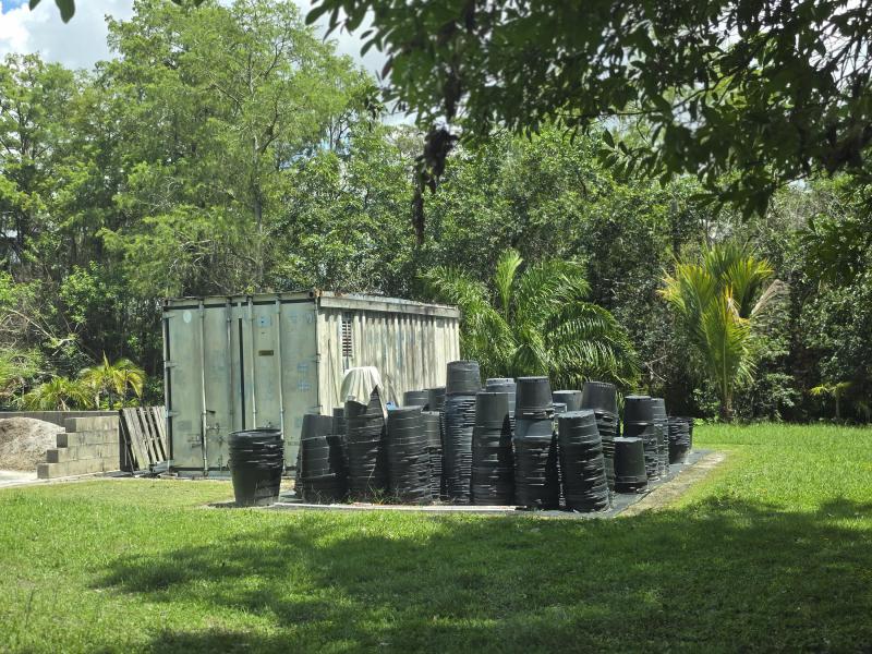  Commercial & Industrial Land Images 