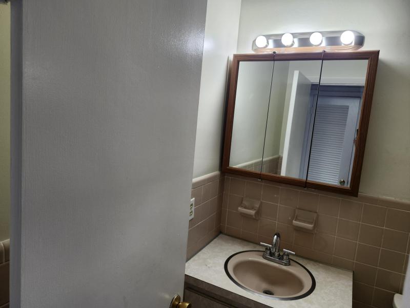  Condo & Townhome Photos