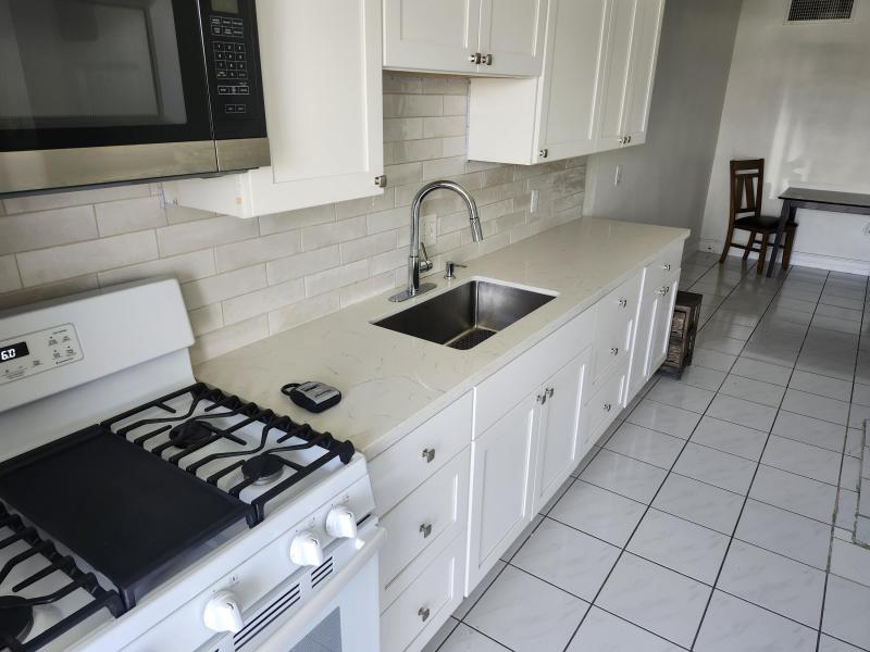  Condo & Townhome Photos